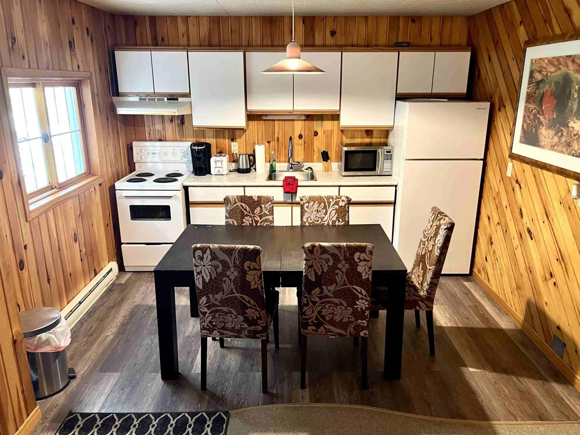 High Falls Bay Cottages, Camping & Waterpark Bracebridge Exterior foto